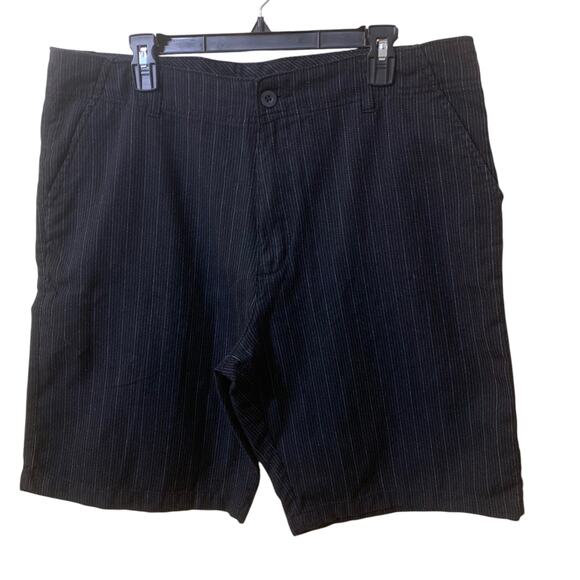 Burnside Other - Burnside Mens Shorts Black Stripe Design Size 36